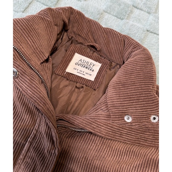 Ashley By 26 International Women's Brown Corduroy Bomber Jacket Size Small - Picture 4 of 9